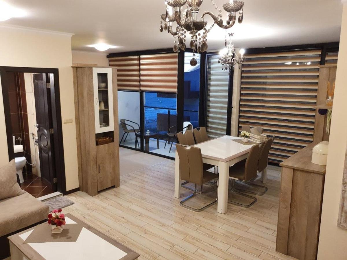 Апартамент За Гости ,,Христина" Ravda Exteriör bild